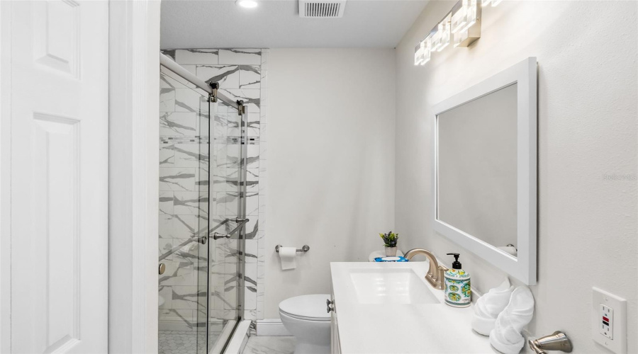 Tampa, Florida 33604, 3 Bedroom Bedrooms, ,2 Bathroombathrooms,Residential,For Sale,40Th,0,Mfrtb8542866