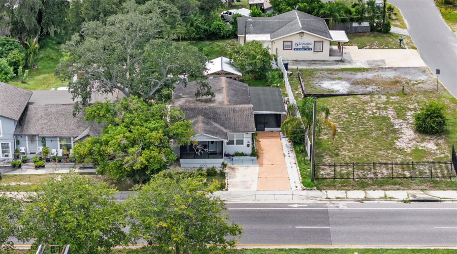 Tampa, Florida 33604, 3 Bedroom Bedrooms, ,2 Bathroombathrooms,Residential,For Sale,40Th,0,Mfrtb8542866