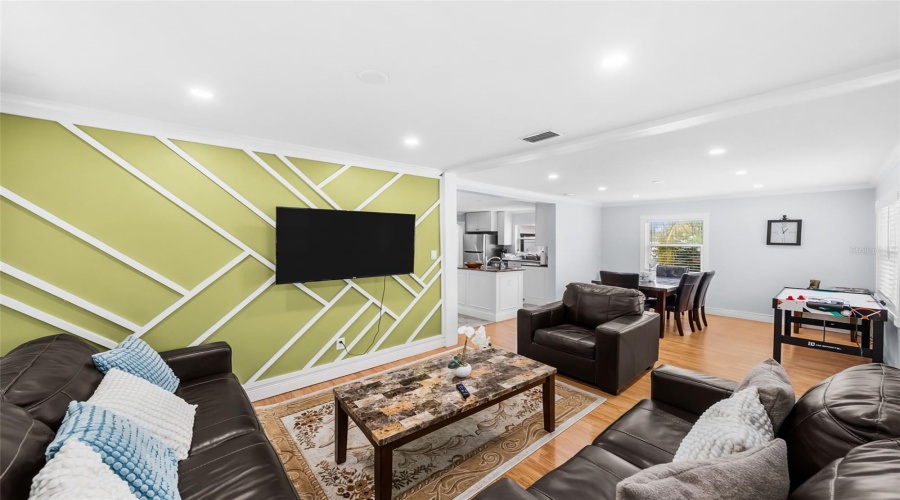 Tampa, Florida 33604, 3 Bedroom Bedrooms, ,2 Bathroombathrooms,Residential,For Sale,40Th,0,Mfrtb8542866