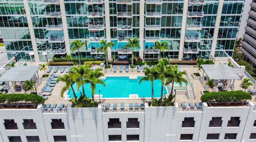 Tampa, Florida 33602, 1 Bedroom Bedrooms, ,1 Bathroombathrooms,Residential,For Sale,Ashley,0,Mfrtb8509219