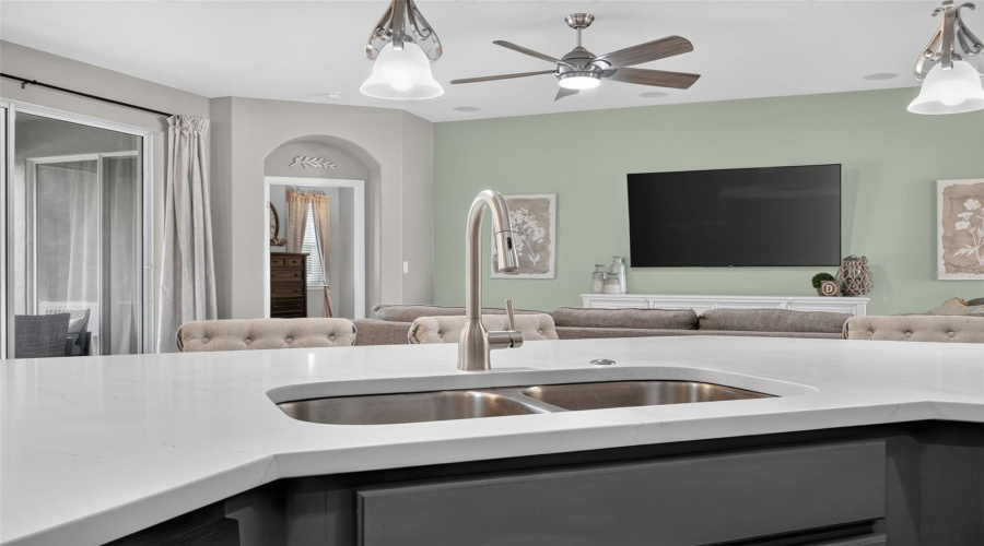 These Gorgeous Quarts Countertops Were Replaced In 2022.