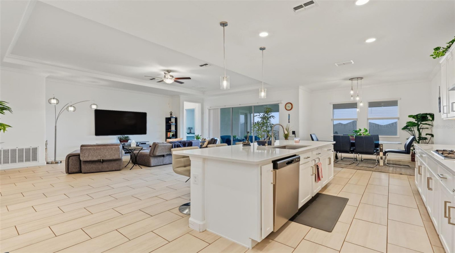 Wimauma, Florida 33598, 4 Bedroom Bedrooms, ,3 Bathroombathrooms,Residential,For Sale,Star Banks,0,Mfrtb8533657