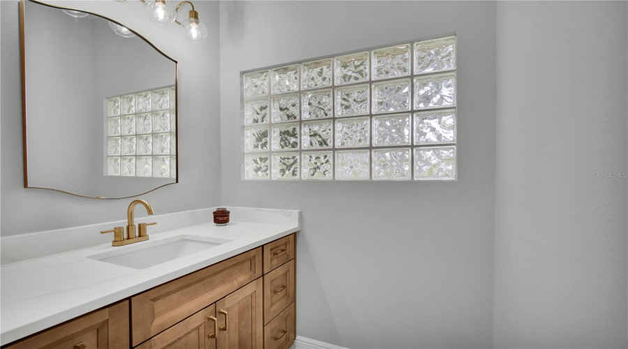 Leesburg, Florida 34748, 3 Bedroom Bedrooms, ,2 Bathroombathrooms,Residential,For Sale,Prince Andrew,0,Mfrg5115728