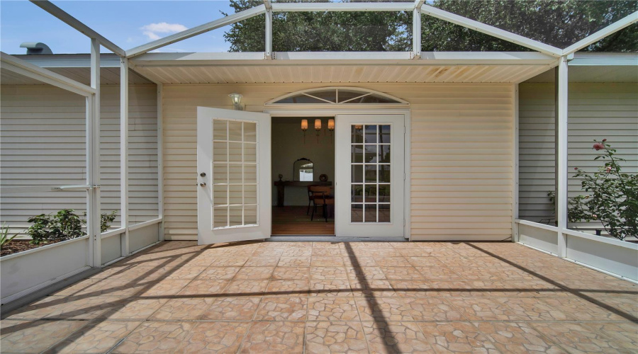 Leesburg, Florida 34748, 3 Bedroom Bedrooms, ,2 Bathroombathrooms,Residential,For Sale,Prince Andrew,0,Mfrg5115728