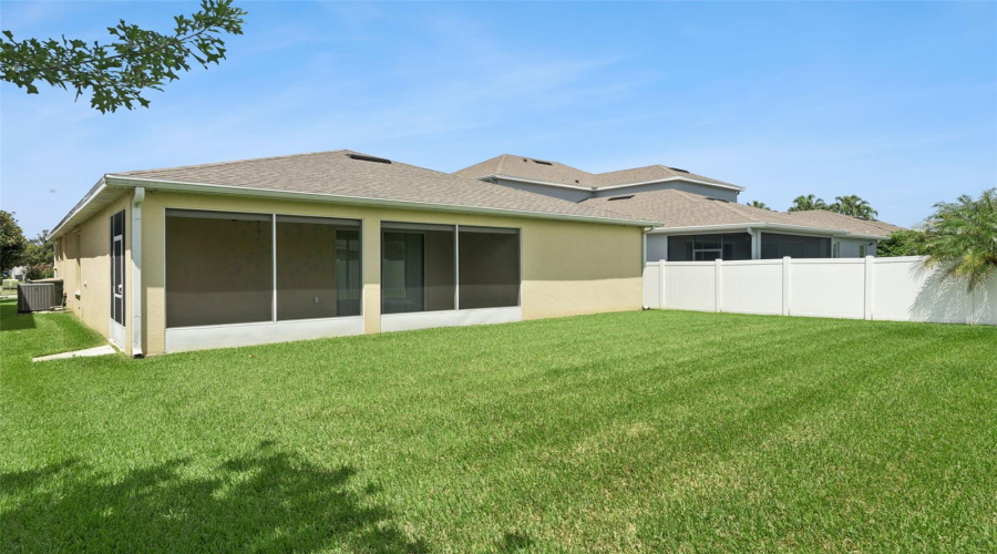 St Cloud, Florida 34771, 3 Bedroom Bedrooms, ,2 Bathroombathrooms,Residential,For Sale,Caterpillar,0,Mfro6435934