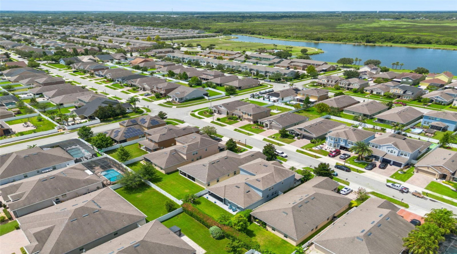 St Cloud, Florida 34771, 3 Bedroom Bedrooms, ,2 Bathroombathrooms,Residential,For Sale,Caterpillar,0,Mfro6435934