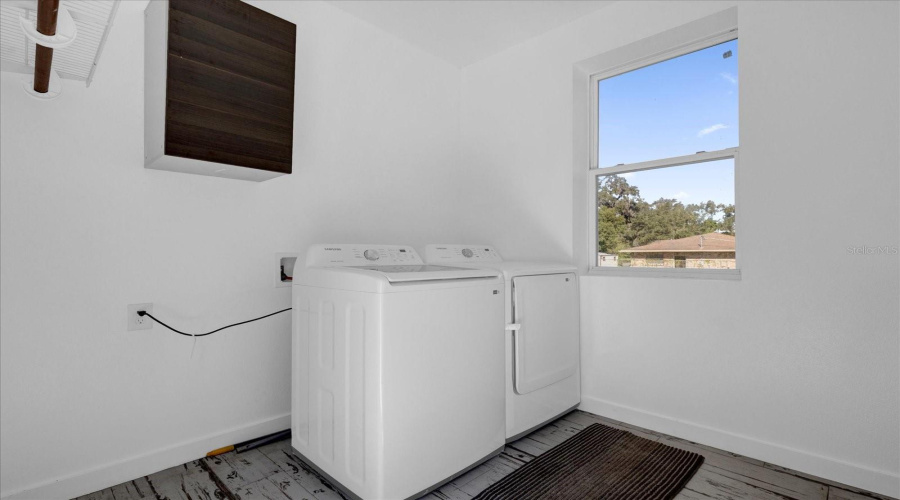 Seffner, Florida 33584, 3 Bedroom Bedrooms, ,3 Bathroombathrooms,Residential,For Sale,Chastain,0,Mfrs5156266