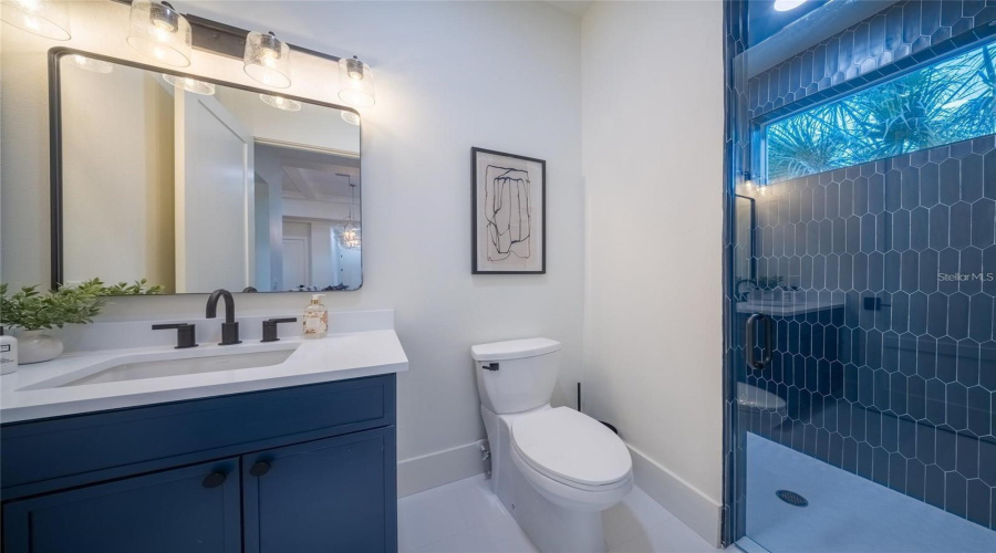 Sarasota, Florida 34239, 5 Bedroom Bedrooms, ,5 Bathroombathrooms,Residential,For Sale,Floyd,0,Mfra4702530