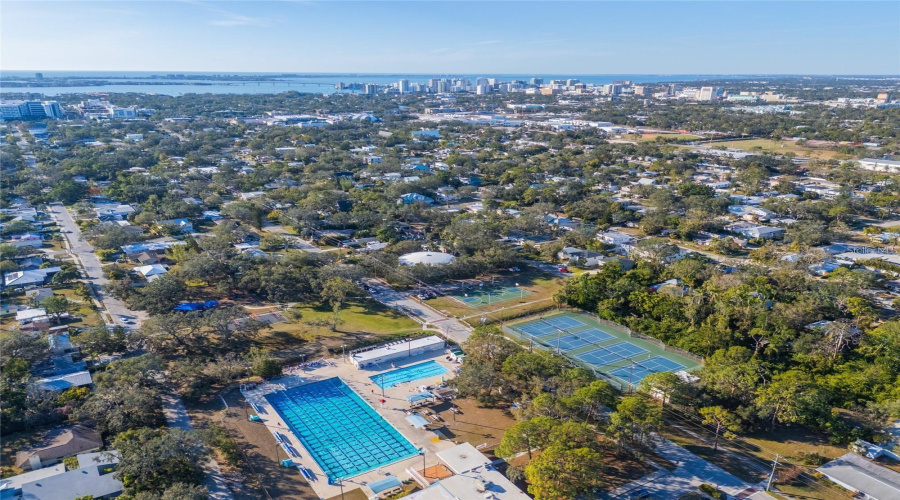 Sarasota, Florida 34239, 5 Bedroom Bedrooms, ,5 Bathroombathrooms,Residential,For Sale,Floyd,0,Mfra4702530