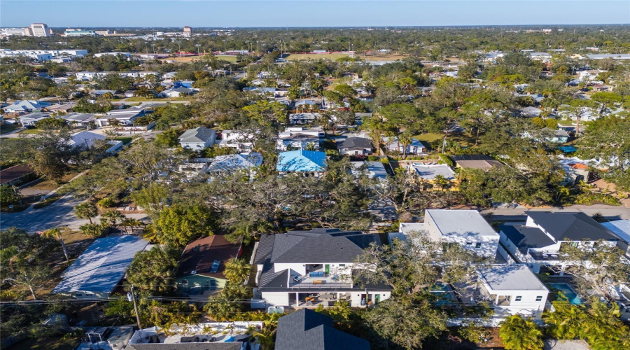 Sarasota, Florida 34239, 5 Bedroom Bedrooms, ,5 Bathroombathrooms,Residential,For Sale,Floyd,0,Mfra4702530