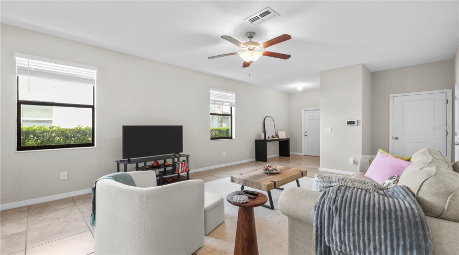 Tampa, Florida 33619, 2 Bedroom Bedrooms, ,2 Bathroombathrooms,Residential,For Sale,Ginger Lily,0,Mfrtb8542645