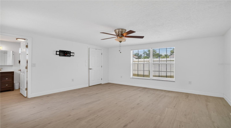 Bradenton, Florida 34208, 3 Bedroom Bedrooms, ,2 Bathroombathrooms,Residential,For Sale,Vermont,0,Mfra4695037