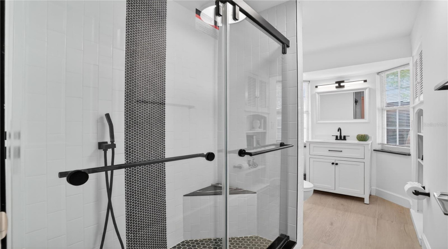 Bradenton, Florida 34208, 3 Bedroom Bedrooms, ,2 Bathroombathrooms,Residential,For Sale,Vermont,0,Mfra4695037