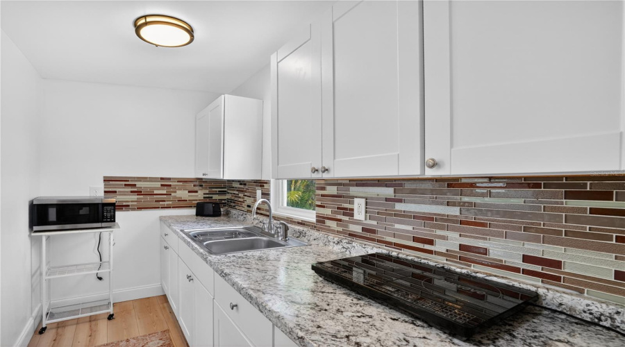 Bradenton, Florida 34208, 3 Bedroom Bedrooms, ,2 Bathroombathrooms,Residential,For Sale,Vermont,0,Mfra4695037