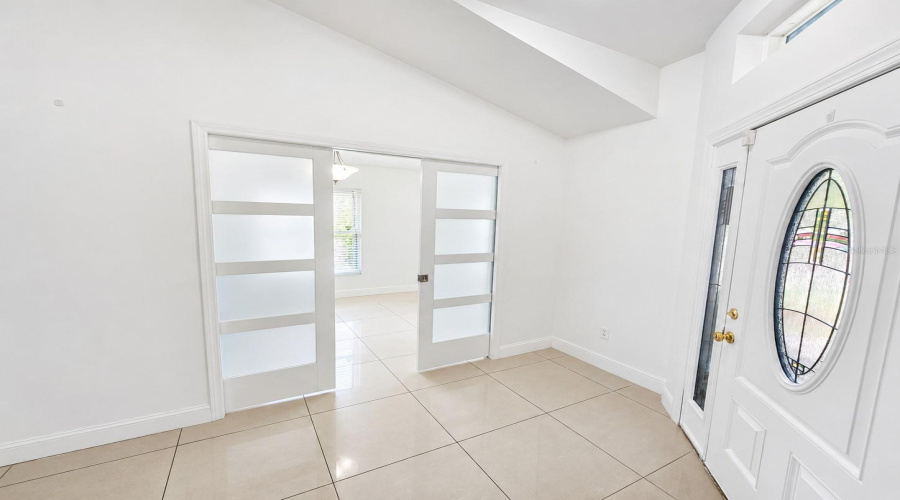 Orlando, Florida 32828, 4 Bedroom Bedrooms, ,2 Bathroombathrooms,Residential,For Sale,Maribou,0,Mfro6430047