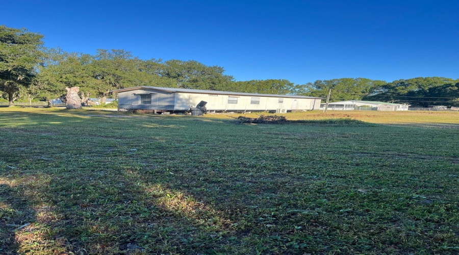 Lakeland, Florida 33809, 3 Bedroom Bedrooms, ,2 Bathroombathrooms,Residential,For Sale,Shady Oak,0,Mfro6436961