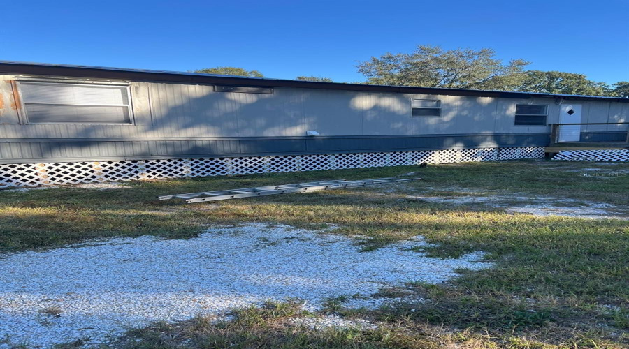 Lakeland, Florida 33809, 3 Bedroom Bedrooms, ,2 Bathroombathrooms,Residential,For Sale,Shady Oak,0,Mfro6436961