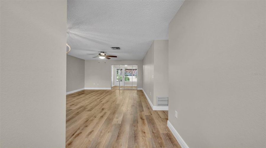 Deland, Florida 32724, 2 Bedroom Bedrooms, ,2 Bathroombathrooms,Residential,For Sale,Villa Villar,0,Mfro6408242
