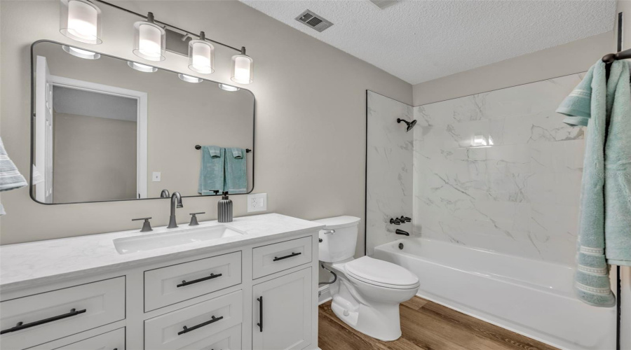Deland, Florida 32724, 2 Bedroom Bedrooms, ,2 Bathroombathrooms,Residential,For Sale,Villa Villar,0,Mfro6408242
