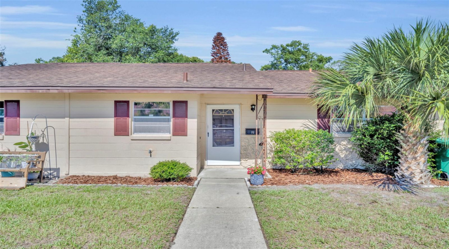 Deland, Florida 32724, 2 Bedroom Bedrooms, ,2 Bathroombathrooms,Residential,For Sale,Villa Villar,0,Mfro6408242