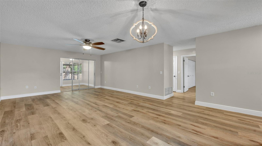 Deland, Florida 32724, 2 Bedroom Bedrooms, ,2 Bathroombathrooms,Residential,For Sale,Villa Villar,0,Mfro6408242