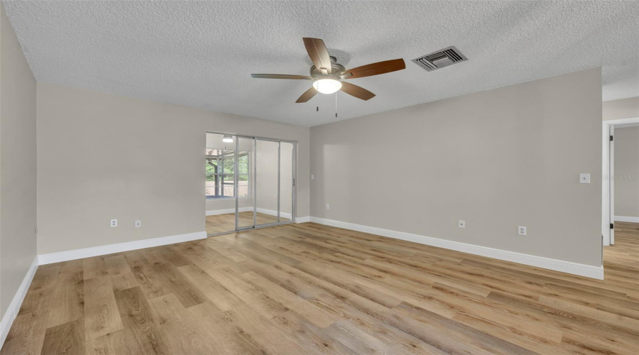 Deland, Florida 32724, 2 Bedroom Bedrooms, ,2 Bathroombathrooms,Residential,For Sale,Villa Villar,0,Mfro6408242