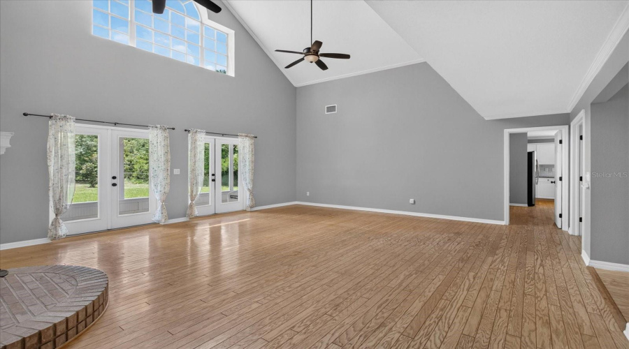 Dade City, Florida 33523, 3 Bedroom Bedrooms, ,2 Bathroombathrooms,Residential,For Sale,Ridge Manor,0,Mfrtb8536368