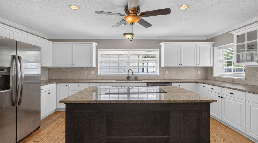 Dade City, Florida 33523, 3 Bedroom Bedrooms, ,2 Bathroombathrooms,Residential,For Sale,Ridge Manor,0,Mfrtb8536368