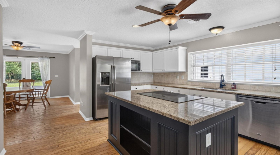 Dade City, Florida 33523, 3 Bedroom Bedrooms, ,2 Bathroombathrooms,Residential,For Sale,Ridge Manor,0,Mfrtb8536368