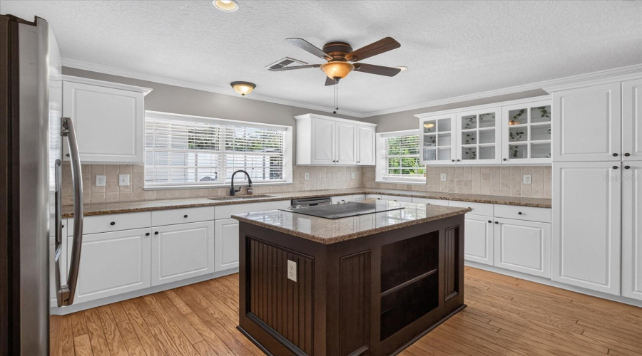 Dade City, Florida 33523, 3 Bedroom Bedrooms, ,2 Bathroombathrooms,Residential,For Sale,Ridge Manor,0,Mfrtb8536368