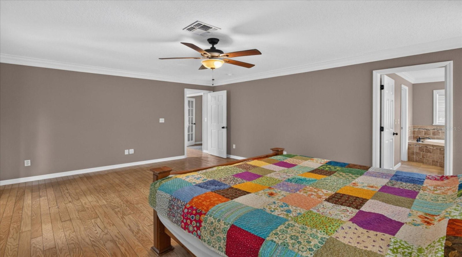 Dade City, Florida 33523, 3 Bedroom Bedrooms, ,2 Bathroombathrooms,Residential,For Sale,Ridge Manor,0,Mfrtb8536368