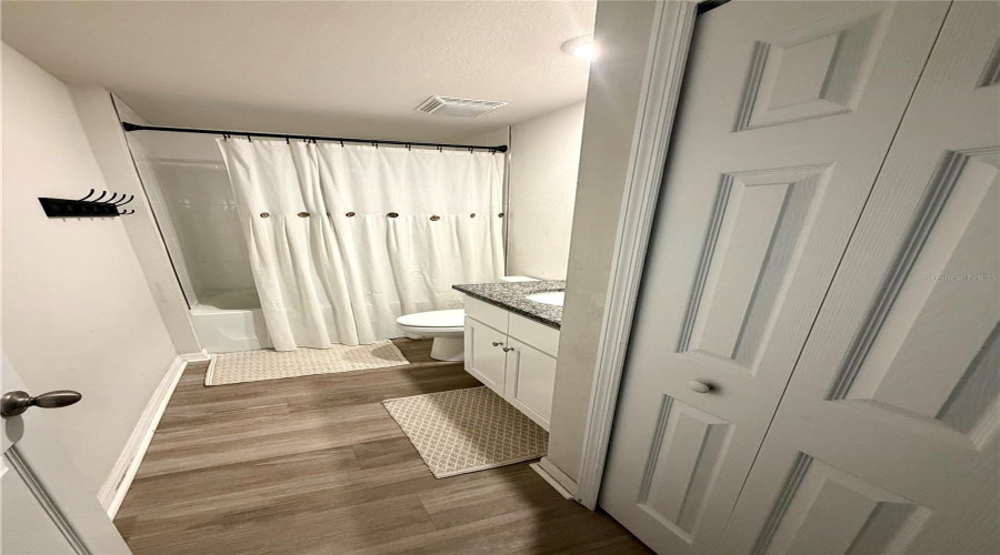 Englewood, Florida 34224, 4 Bedroom Bedrooms, ,2 Bathroombathrooms,Residential,For Sale,Carnegie Ave.,0,Mfrc7529222
