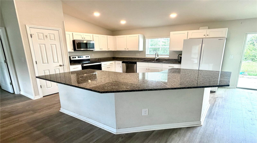 Englewood, Florida 34224, 4 Bedroom Bedrooms, ,2 Bathroombathrooms,Residential,For Sale,Carnegie Ave.,0,Mfrc7529222