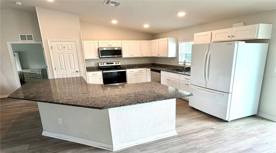 Englewood, Florida 34224, 4 Bedroom Bedrooms, ,2 Bathroombathrooms,Residential,For Sale,Carnegie Ave.,0,Mfrc7529222