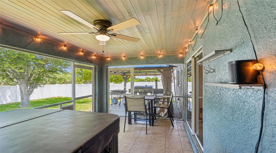 Cape Coral, Florida 33993, 4 Bedroom Bedrooms, ,2 Bathroombathrooms,Residential,For Sale,40Th,0,Mfra4691858