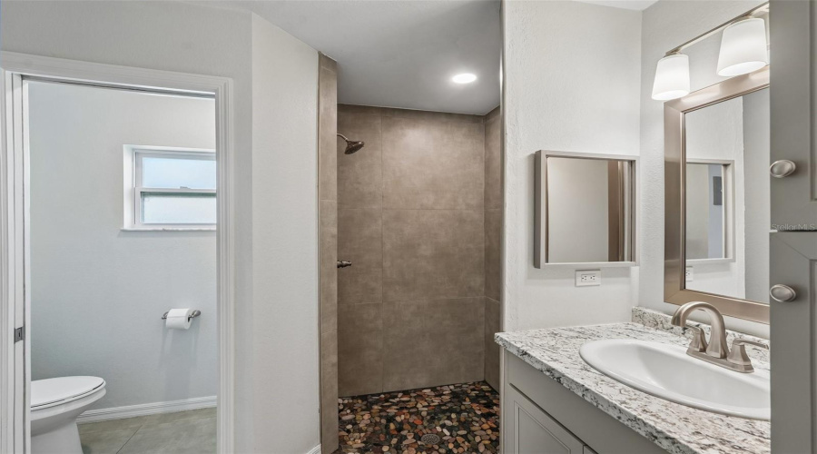 Cape Coral, Florida 33993, 4 Bedroom Bedrooms, ,2 Bathroombathrooms,Residential,For Sale,40Th,0,Mfra4691858