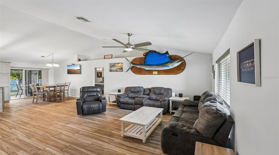 Cape Coral, Florida 33993, 4 Bedroom Bedrooms, ,2 Bathroombathrooms,Residential,For Sale,40Th,0,Mfra4691858
