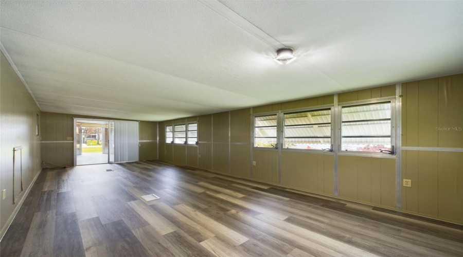 Sebring, Florida 33870, 2 Bedroom Bedrooms, ,2 Bathroombathrooms,Residential,For Sale,Delaware,0,Mfrp4930034