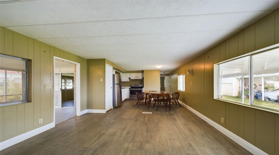 Sebring, Florida 33870, 2 Bedroom Bedrooms, ,2 Bathroombathrooms,Residential,For Sale,Delaware,0,Mfrp4930034