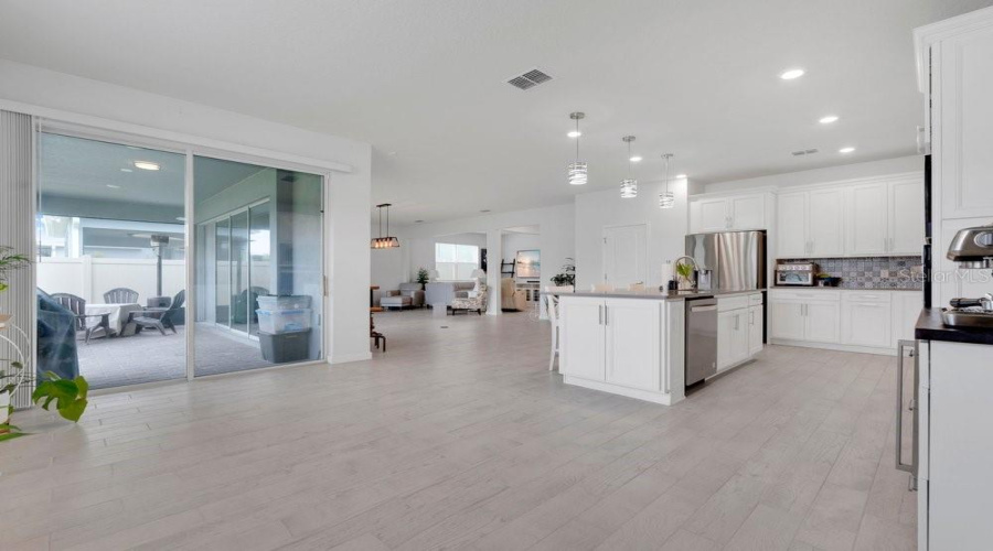 Orlando, Florida 32828, 5 Bedroom Bedrooms, ,4 Bathroombathrooms,Residential,For Sale,Grand Palm,0,Mfro6431734