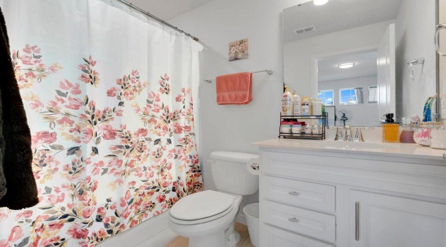 Orlando, Florida 32828, 5 Bedroom Bedrooms, ,4 Bathroombathrooms,Residential,For Sale,Grand Palm,0,Mfro6431734