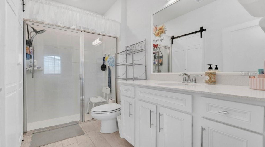 Orlando, Florida 32828, 5 Bedroom Bedrooms, ,4 Bathroombathrooms,Residential,For Sale,Grand Palm,0,Mfro6431734