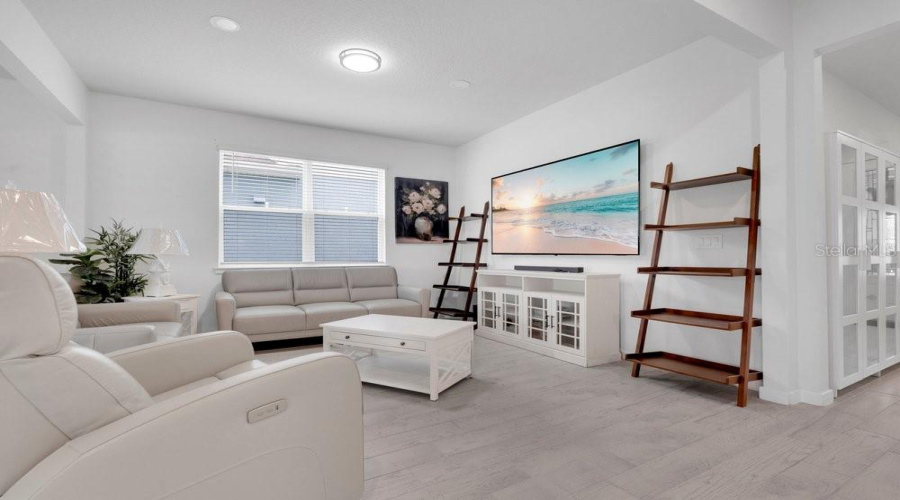 Orlando, Florida 32828, 5 Bedroom Bedrooms, ,4 Bathroombathrooms,Residential,For Sale,Grand Palm,0,Mfro6431734
