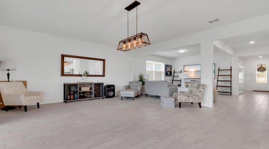 Orlando, Florida 32828, 5 Bedroom Bedrooms, ,4 Bathroombathrooms,Residential,For Sale,Grand Palm,0,Mfro6431734