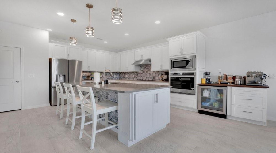 Orlando, Florida 32828, 5 Bedroom Bedrooms, ,4 Bathroombathrooms,Residential,For Sale,Grand Palm,0,Mfro6431734