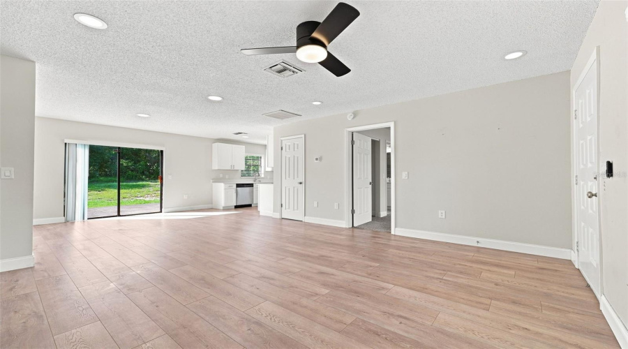 Spring Hill, Florida 34609, 3 Bedroom Bedrooms, ,2 Bathroombathrooms,Residential,For Sale,Asbury,0,Mfrw7888949