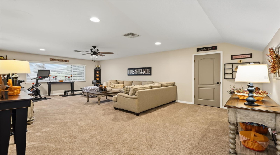Tarpon Springs, Florida 34688, 4 Bedroom Bedrooms, ,4 Bathroombathrooms,Residential,For Sale,St Martin,0,Mfrtb8539973
