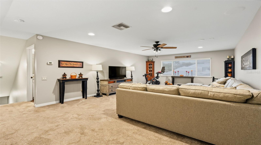 Tarpon Springs, Florida 34688, 4 Bedroom Bedrooms, ,4 Bathroombathrooms,Residential,For Sale,St Martin,0,Mfrtb8539973