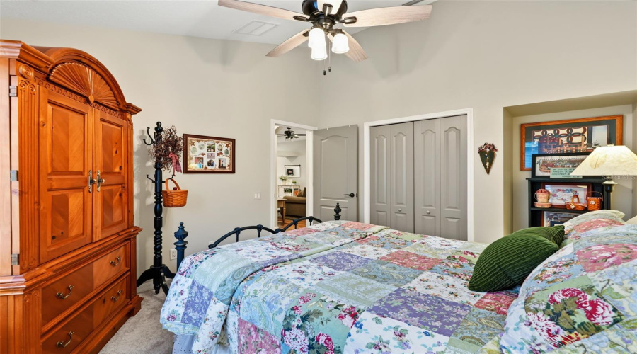 Tarpon Springs, Florida 34688, 4 Bedroom Bedrooms, ,4 Bathroombathrooms,Residential,For Sale,St Martin,0,Mfrtb8539973