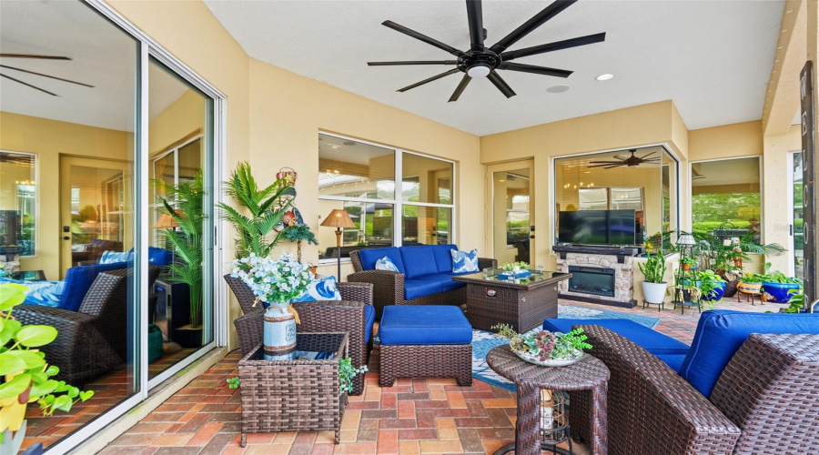 Tarpon Springs, Florida 34688, 4 Bedroom Bedrooms, ,4 Bathroombathrooms,Residential,For Sale,St Martin,0,Mfrtb8539973